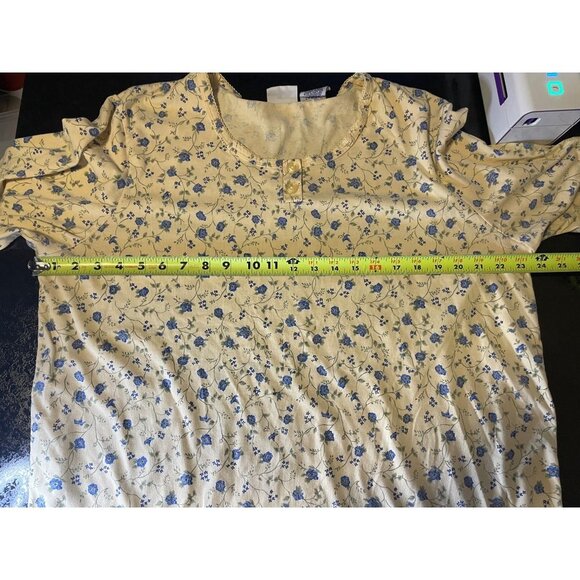 Bobbie Brooks Woman Yellow Floral Design Short Sleeved Round Neck Top Sz 18 - Picture 6 of 9